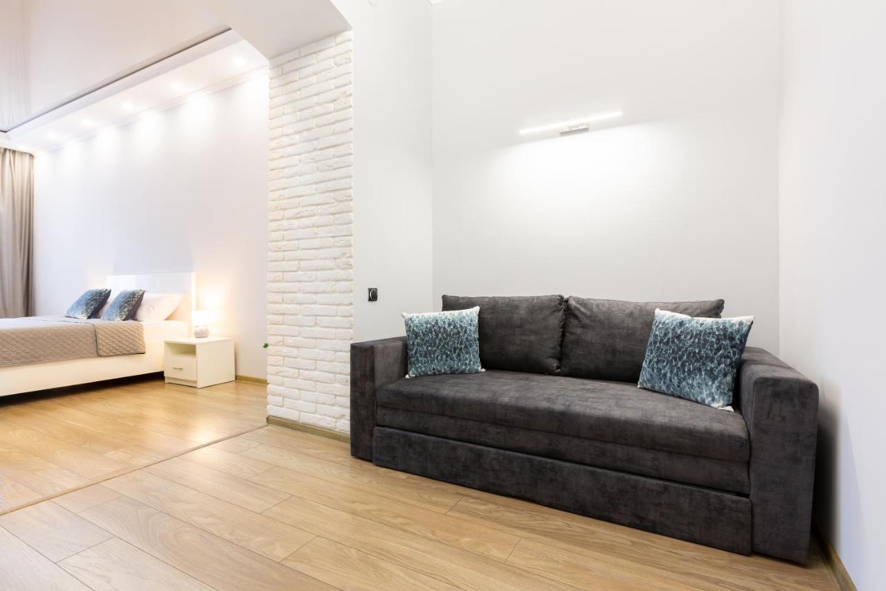 Best Apartment Kulisha 22 Lviv Exterior photo